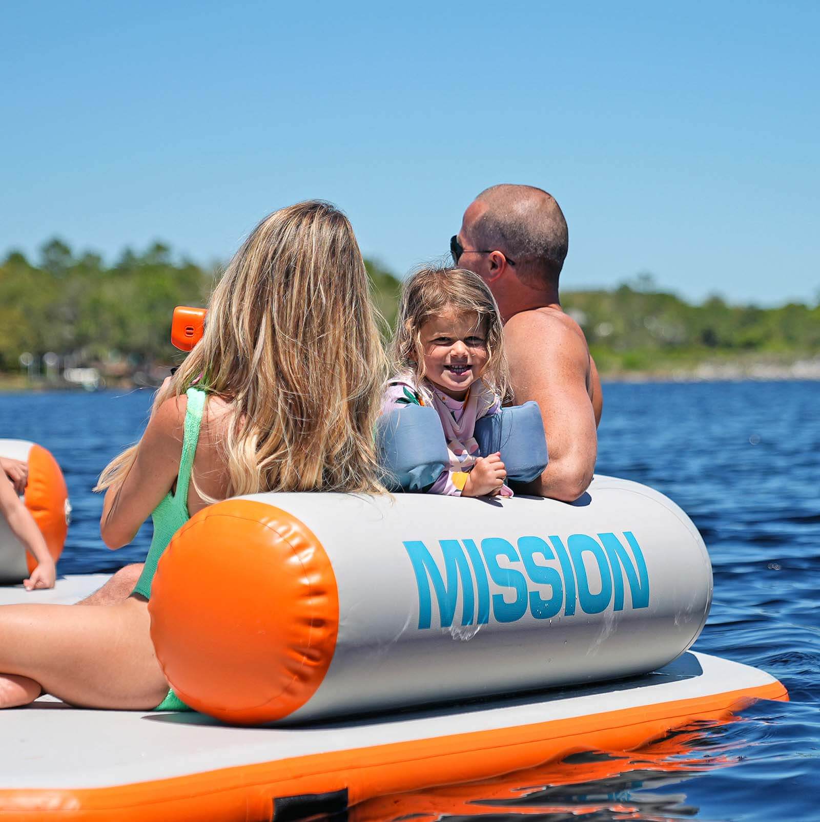 REEF LOUNGE | Ultimate Water Lounge | Swim-in Hangout - Image 8